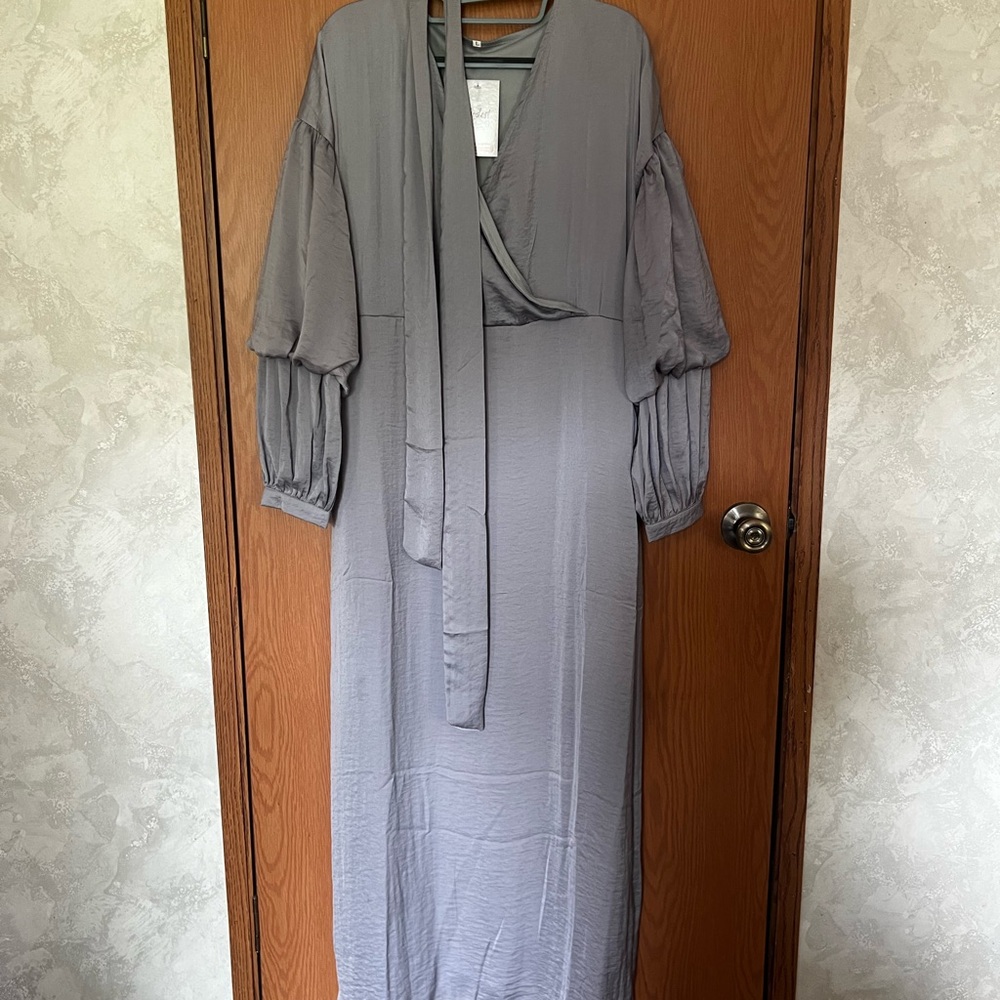 Elegant Gray Maxi Dress
